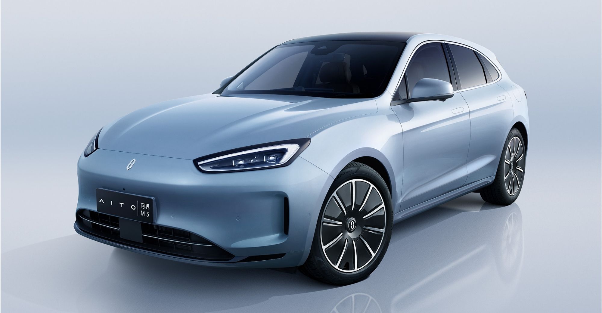 Huawei luncurkan kendaraan listrik murni pertama AITO, M5 Electric Vehicle