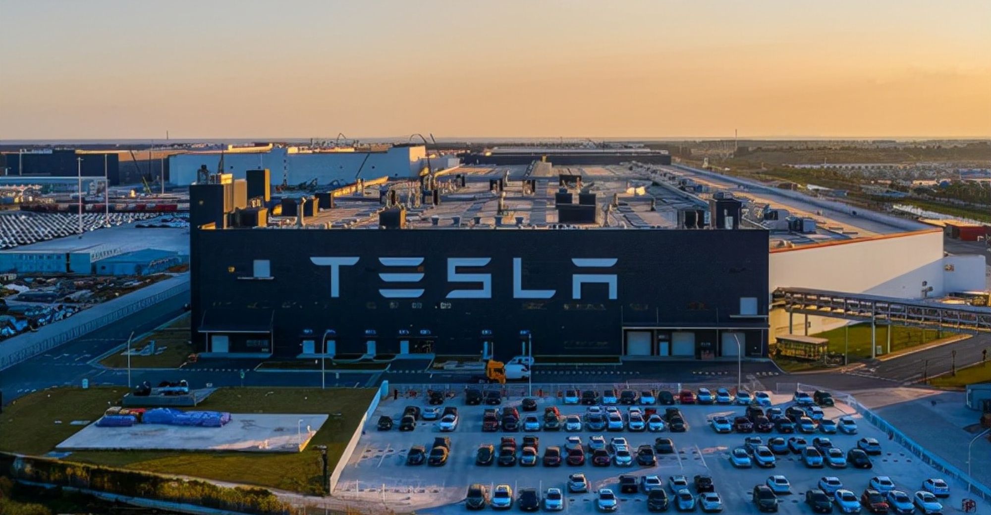 Tesla: Shanghai Megafactory Will Be Completed as Planned in 2025