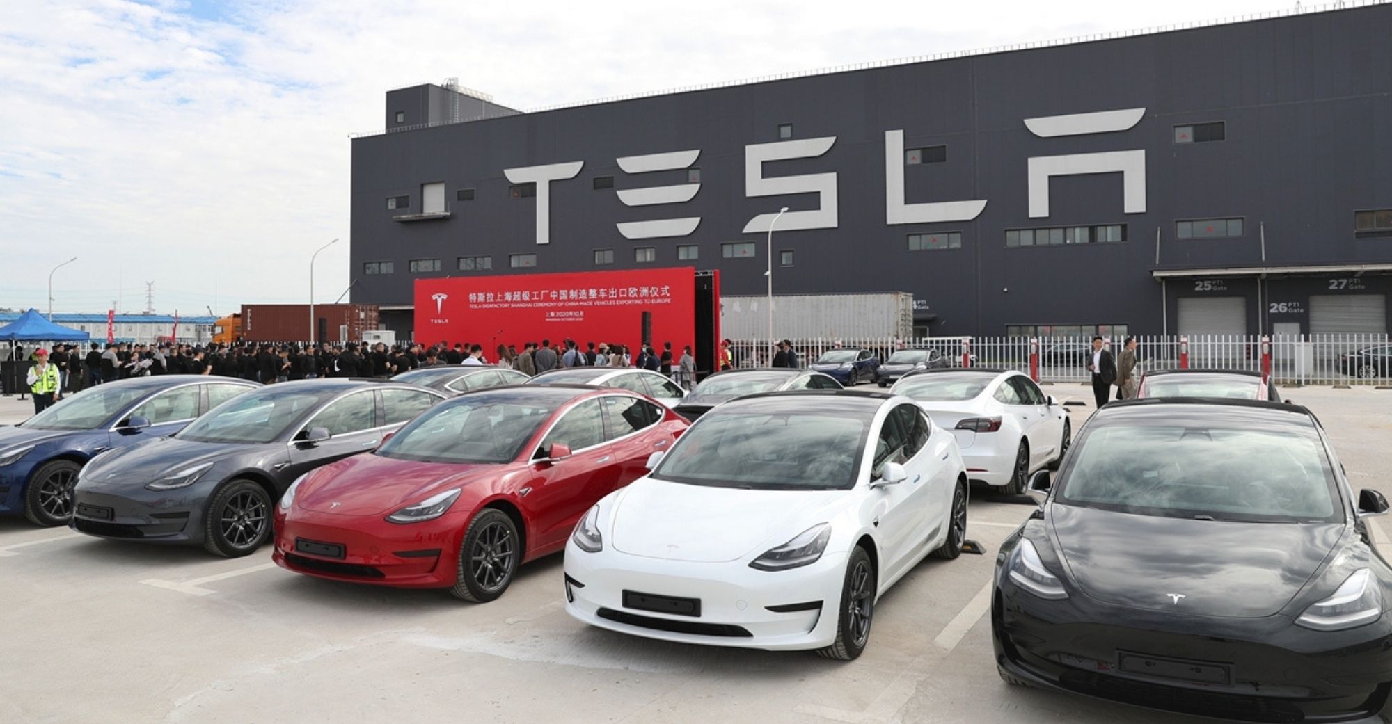 Tesla จะ เรียกคืน รุ่น 3 และรุ่น Y สำหรับการปรับปรุงซอฟต์แวร์ออนไลน์ในประเทศจีน