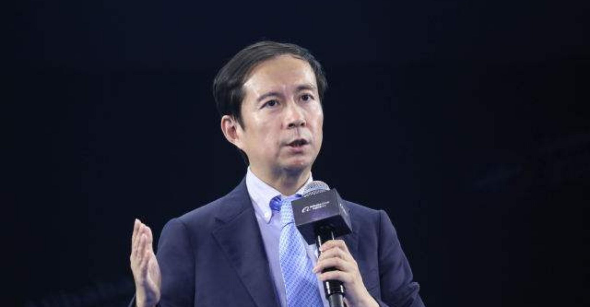 Former Alibaba CEO Daniel Zhang Joins Firstred Capital